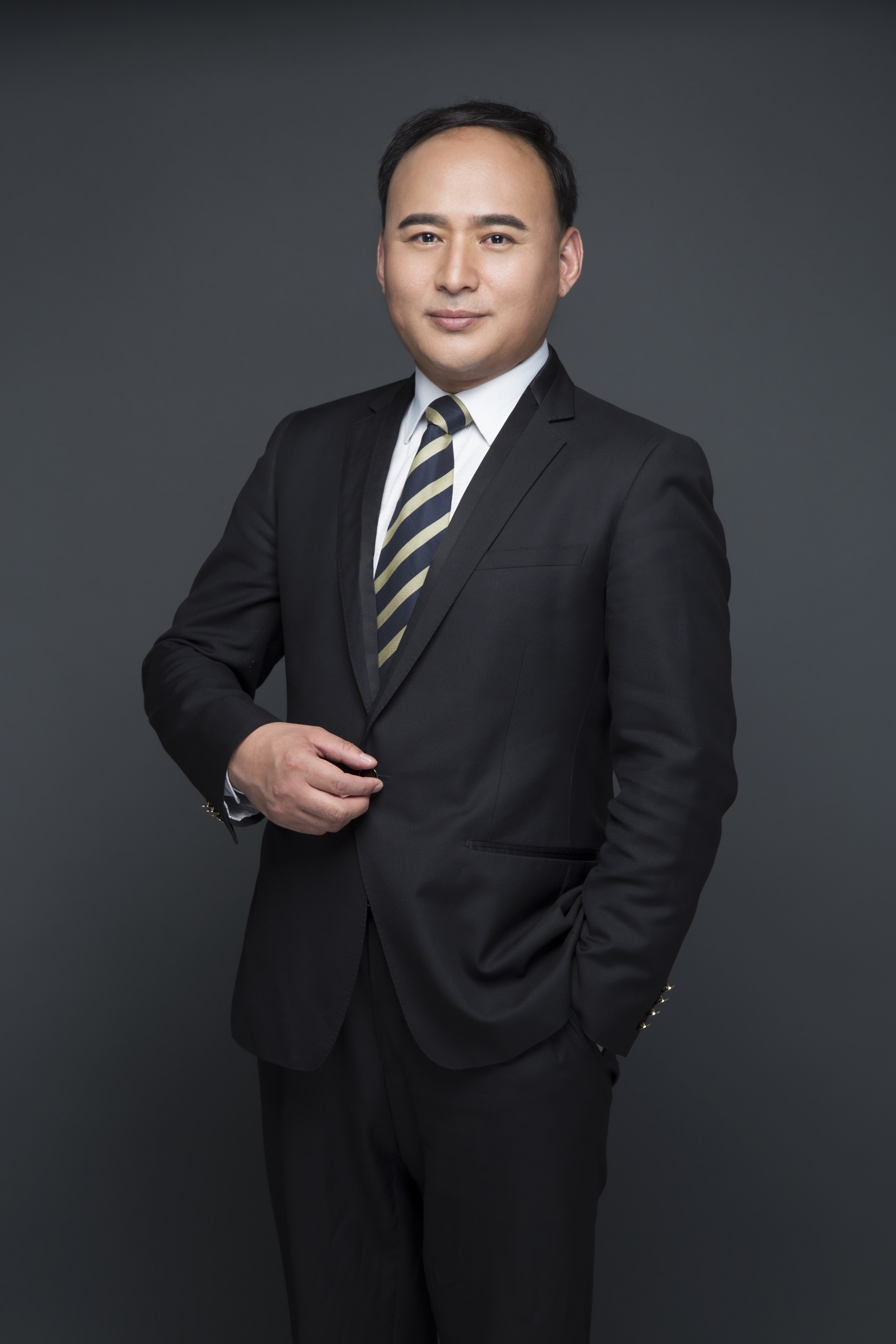 叶志鸿 视觉与舞美负责人